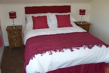 Katies Corner Cottage at Greetham Retreat - Upstairs double bedroom
