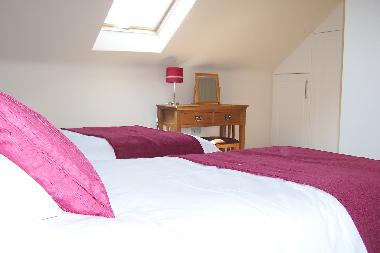 Katies Corner Cottage at Greetham Retreat - Upstairs twin bedroom