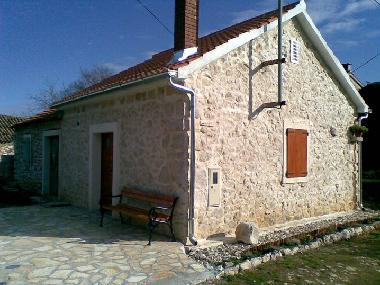 Holiday House in Sukoan (Zadarska) or holiday homes and vacation rentals