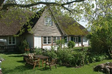 Holiday House in Schaprode (Ostsee-Inseln) or holiday homes and vacation rentals