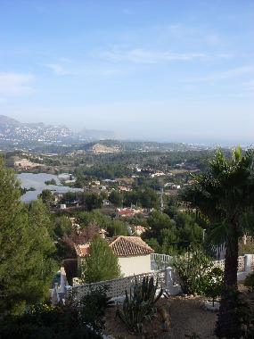 the view, all the way to the ocean