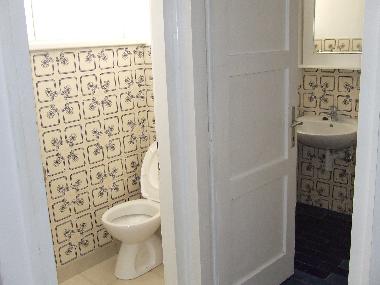 bathroom and toilet-apartment2