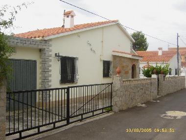 Holiday House in Vinar�s (Castell�n / Castell�) or holiday homes and vacation rentals
