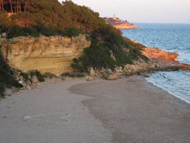 detail of Cala Fonda or waikiki beach (nudist)