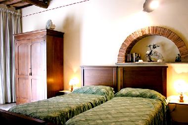 Holiday House in Orentano (Pisa) or holiday homes and vacation rentals