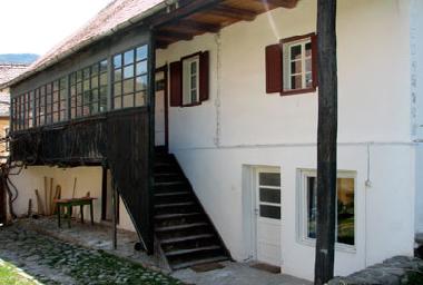 Holiday House in Cisnadioara (Sibiu) or holiday homes and vacation rentals