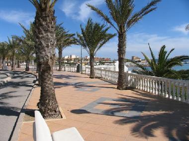 Holiday House in Torre de la Horadada (Alicante / Alacant) or holiday homes and vacation rentals