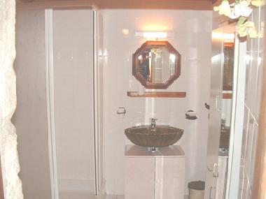 Holiday House in Sainte Enimie (Lozre) or holiday homes and vacation rentals