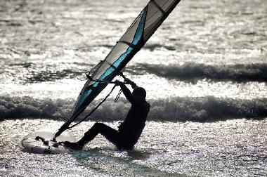 WInd Surfing School 1 kilometre