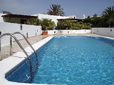 Holiday House in San Bartolome (Lanzarote) or holiday homes and vacation rentals