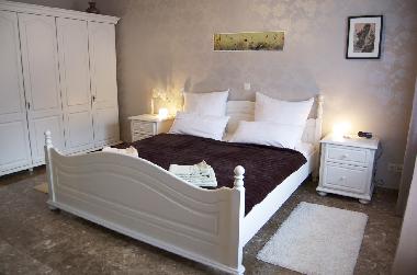 Holiday Apartment in Limburg-Lindenholzhausen (Westerwald-Lahn-Taunus) or holiday homes and vacation rentals