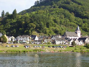 Holiday Apartment in Burgen (Mosel - Saar) or holiday homes and vacation rentals