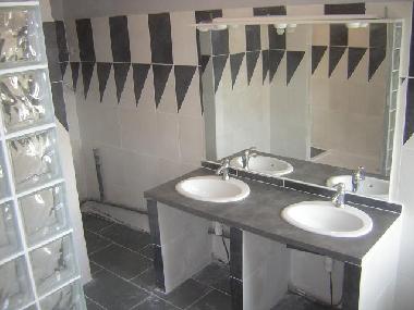 Holiday House in ORGON (Bouches-du-Rh�ne) or holiday homes and vacation rentals