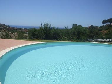 Holiday House in chia (Cagliari) or holiday homes and vacation rentals