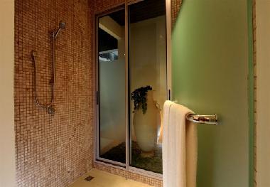 Holiday Apartment in Phuket  (Phuket) or holiday homes and vacation rentals