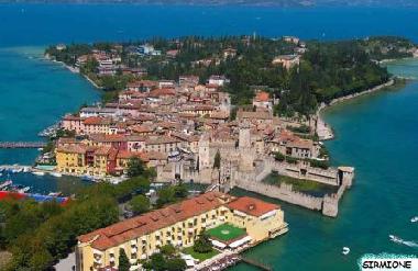 Holiday Apartment in SIRMIONE (Brescia) or holiday homes and vacation rentals