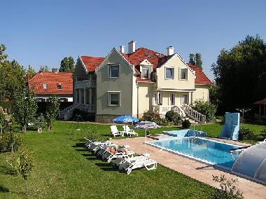Holiday Apartment in Zam�rdi (Somogy) or holiday homes and vacation rentals