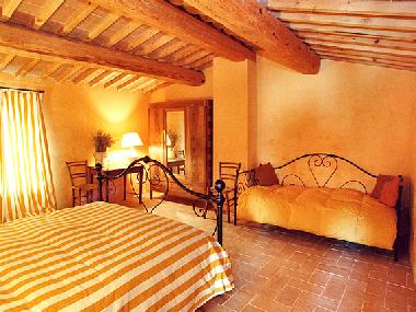 Villa in sarteano (Siena) or holiday homes and vacation rentals