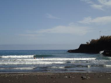 Holiday Apartment in Machico (Porto da Cruz) (Madeira) or holiday homes and vacation rentals