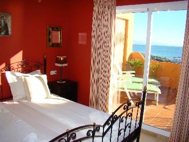 Holiday Apartment in Bahia de Casares  (M�laga) or holiday homes and vacation rentals