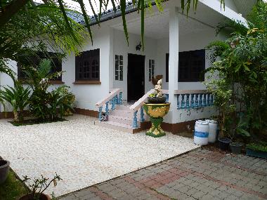 Holiday House in Ampur Muang (Nong Bua Lamphu) or holiday homes and vacation rentals