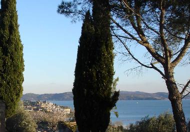 Holiday House in Passignano sul Trasimeno (Perugia) or holiday homes and vacation rentals