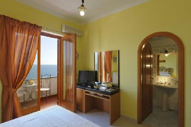 Holiday Apartment in praiano (Salerno) or holiday homes and vacation rentals
