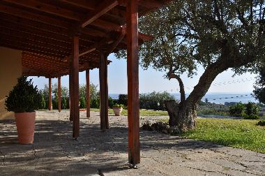 Holiday House in Nea Skioni (Chalkidiki) or holiday homes and vacation rentals