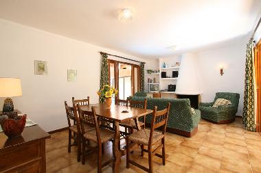 Holiday House in Pollena (Mallorca) or holiday homes and vacation rentals