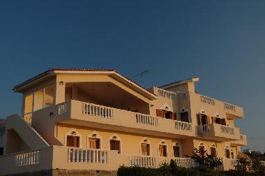 Holiday Apartment in Fry (Dodekanisos) or holiday homes and vacation rentals