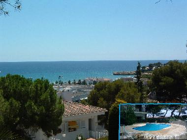 Seaview and Pool