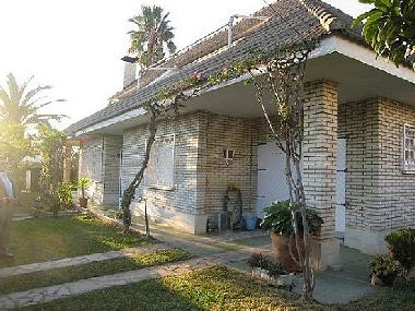 Chalet in Cambrils (Tarragona) or holiday homes and vacation rentals