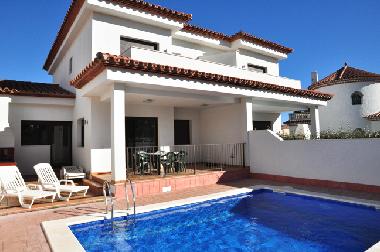 Holiday House in Miami-playa (Tarragona) or holiday homes and vacation rentals