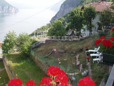 Bed and Breakfast in Lovere Castro (Bergamo) or holiday homes and vacation rentals