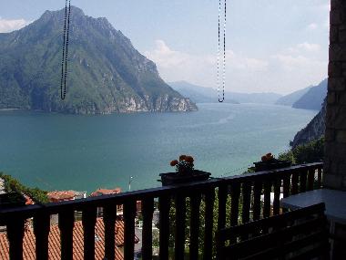 Bed and Breakfast in Lovere Castro (Bergamo) or holiday homes and vacation rentals