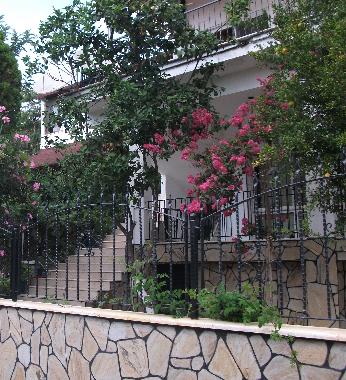 Holiday Apartment in Denizkoy (Izmir) or holiday homes and vacation rentals