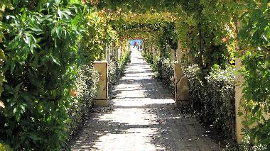 Caravan in ramatuelle (Var) or holiday homes and vacation rentals