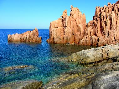 10 min. by bike and you arrive at Arbatax. The harbour of Tortol. 