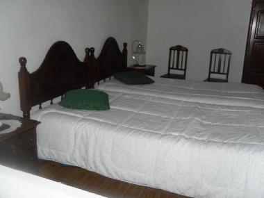Twin bedroom