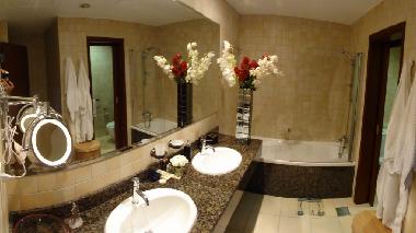 Holiday House in DUBAI MARINA (Dubayy) or holiday homes and vacation rentals