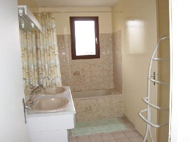 Holiday House in vaux sur mer (Charente-Maritime) or holiday homes and vacation rentals