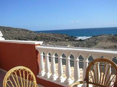 Villa in El Medano (Teneriffa) or holiday homes and vacation rentals