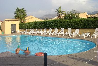 Holiday House in Campofelice di Roccella (Palermo) or holiday homes and vacation rentals