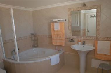 Holiday House in Calheta (Madeira) or holiday homes and vacation rentals