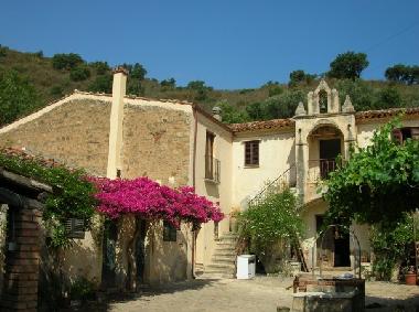 Holiday Apartment in Cefal� / Pollina (Palermo) or holiday homes and vacation rentals