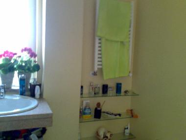 BATH ROOM