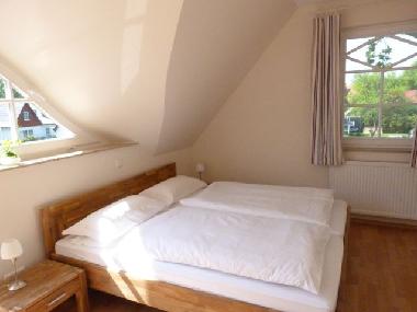 Holiday House in Prerow (Fischland-Dar�-Zingst) or holiday homes and vacation rentals