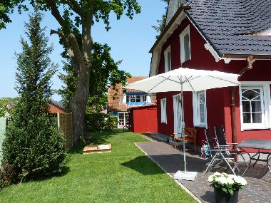 Holiday House in Prerow (Fischland-Dar�-Zingst) or holiday homes and vacation rentals
