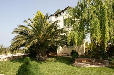 Holiday House in Korinthos (Korinthia) or holiday homes and vacation rentals