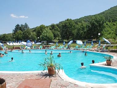swiming pool, dining facilities and pool side bar- 20 mins drive from apartment